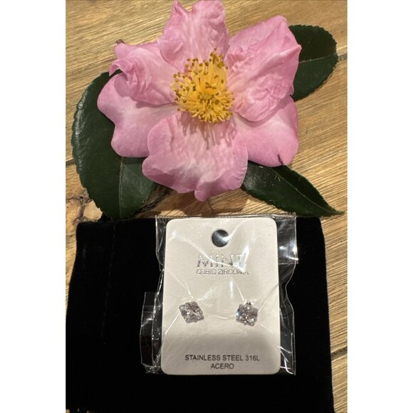 Stainless Steel Square CZ Earrings 316L Silvertone Studs NEW W Gift Bag - Picture 2 of 6